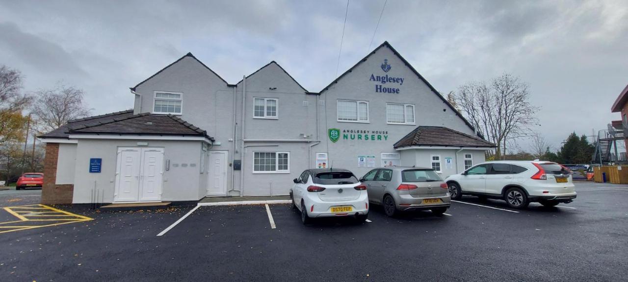 The Paget Suite Great Wyrley Luaran gambar
